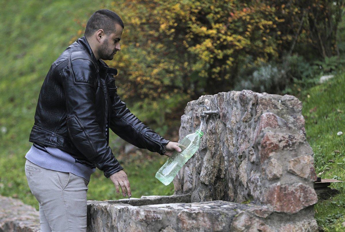 Yalancı diyabetten muzdarip genç, günde 27 litre su içiyor