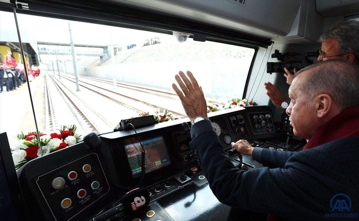 Cumhurbaşkanı Erdoğan Gaziray'ı hizmete açtı