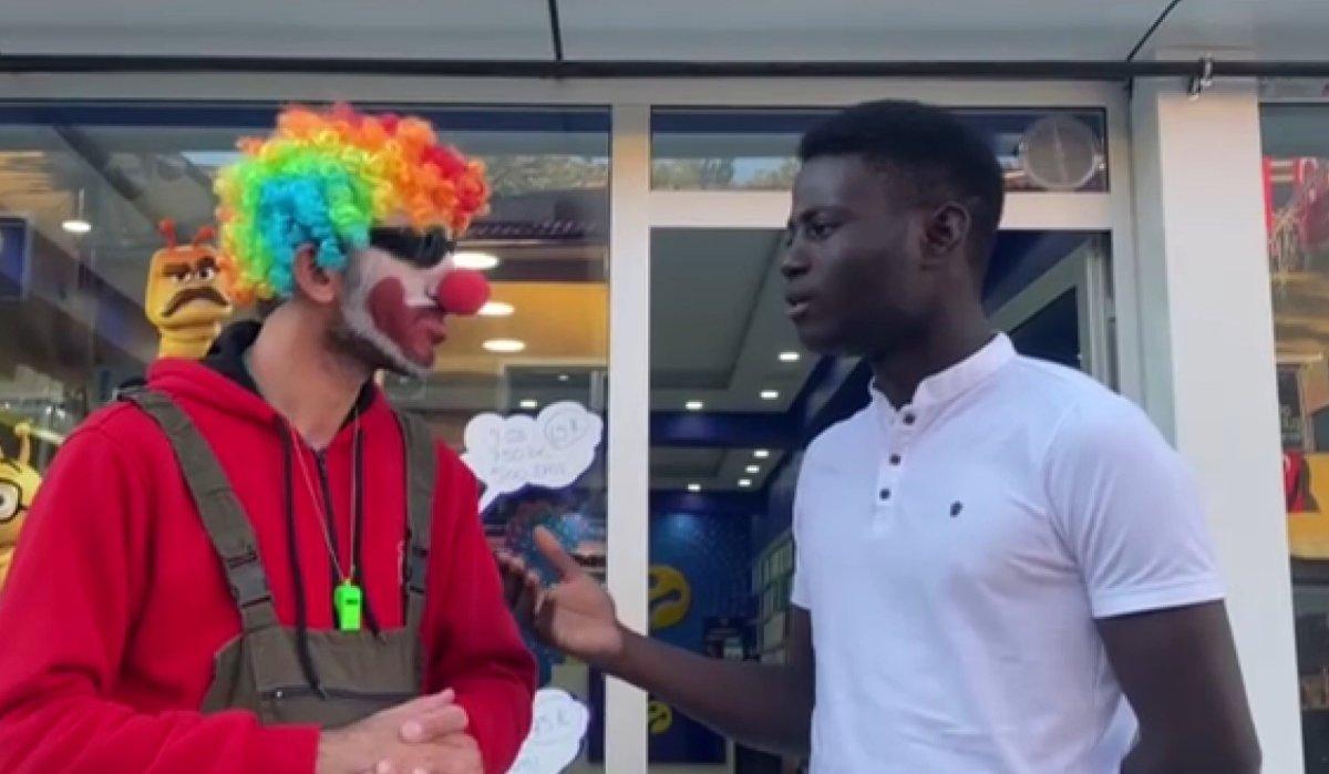 Erzincan'da ilk defa palyaço gören vatandaşlar