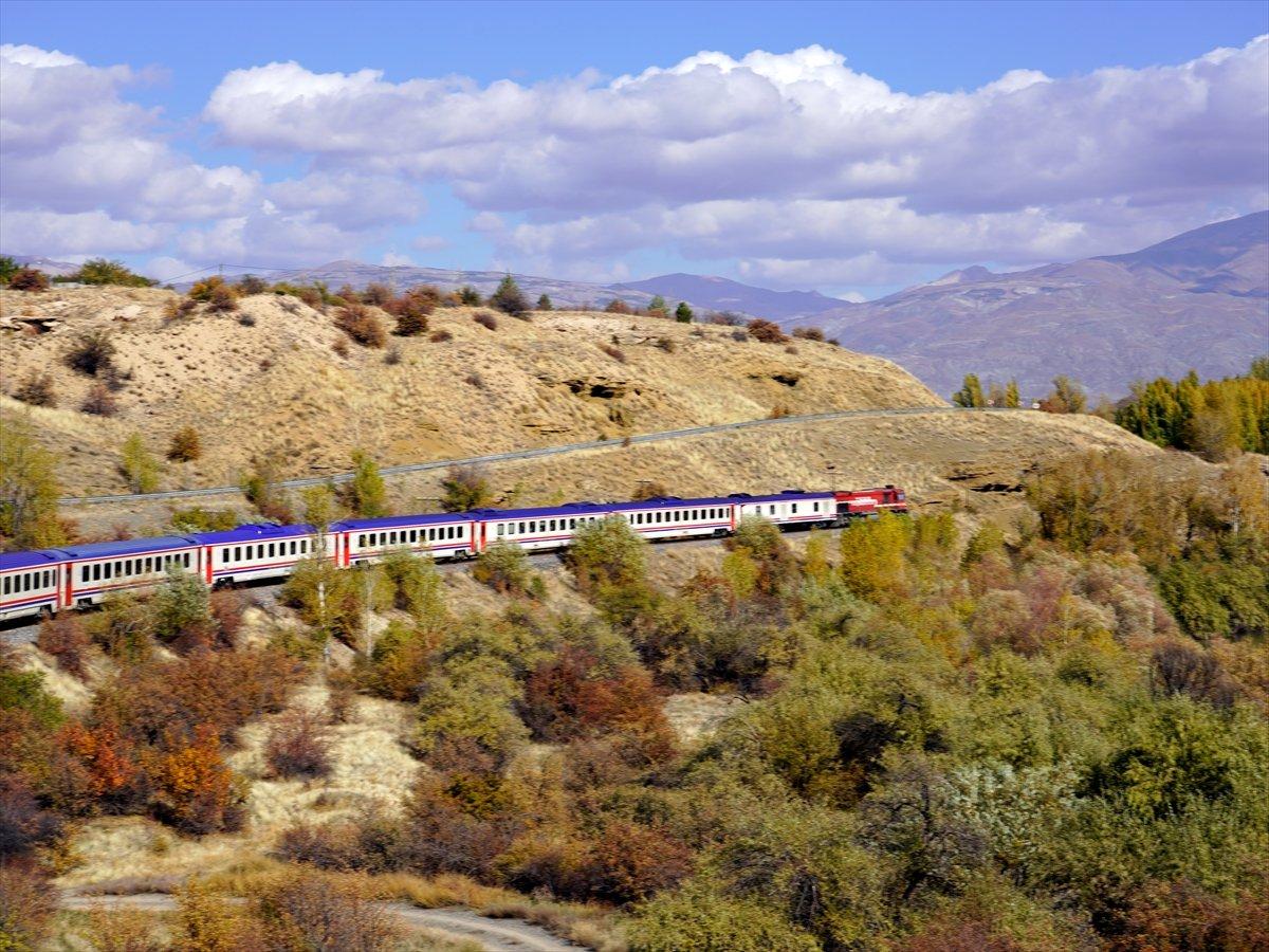Doğu Ekspresi'nin Erzincan rotası fotoğraf tutkunlarının stüdyosu