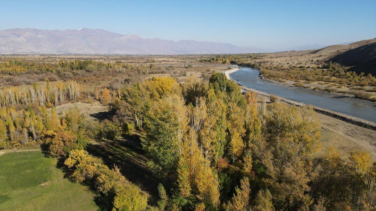 Doğu Ekspresi'nin Erzincan rotası fotoğraf tutkunlarının stüdyosu