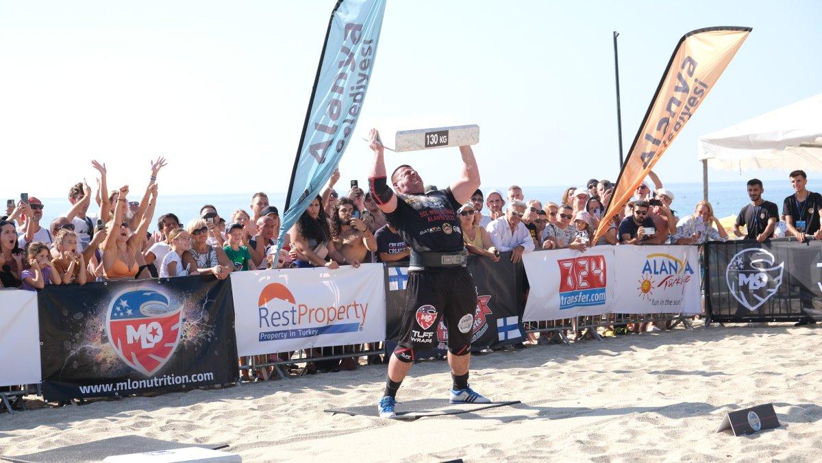 Dünyanın en güçlü adamı yarışında ilk günün kazananı Ivars Smaukstelis oldu