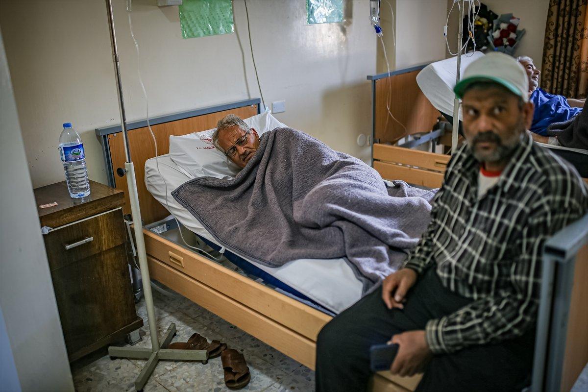 Suriye'de Esad güçlerinden mülteci kampına saldırı: 6 ölü, 75 yaralı