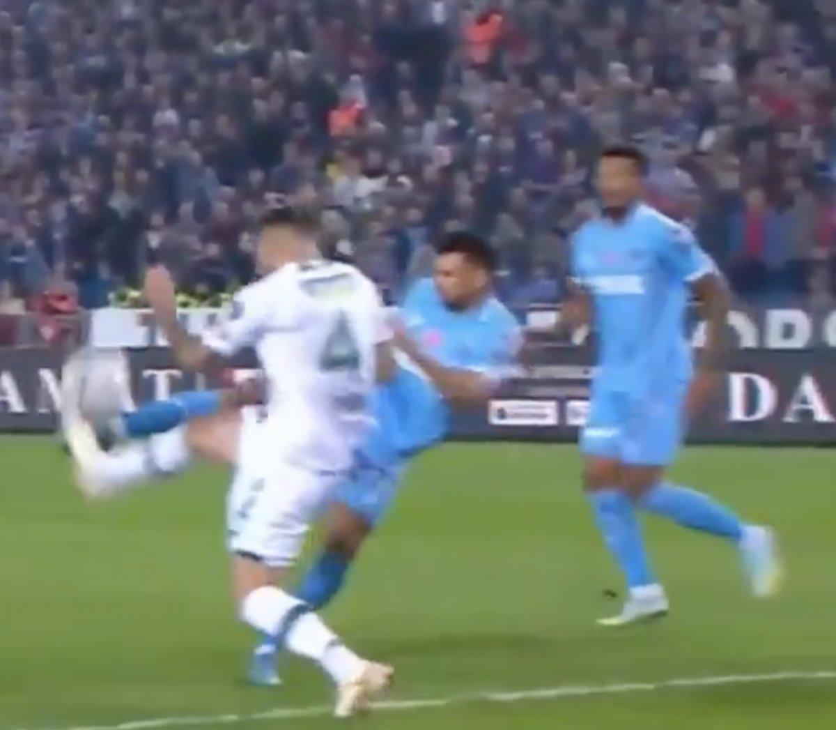 Trabzonspor'un penaltı kazandığı pozisyonlar