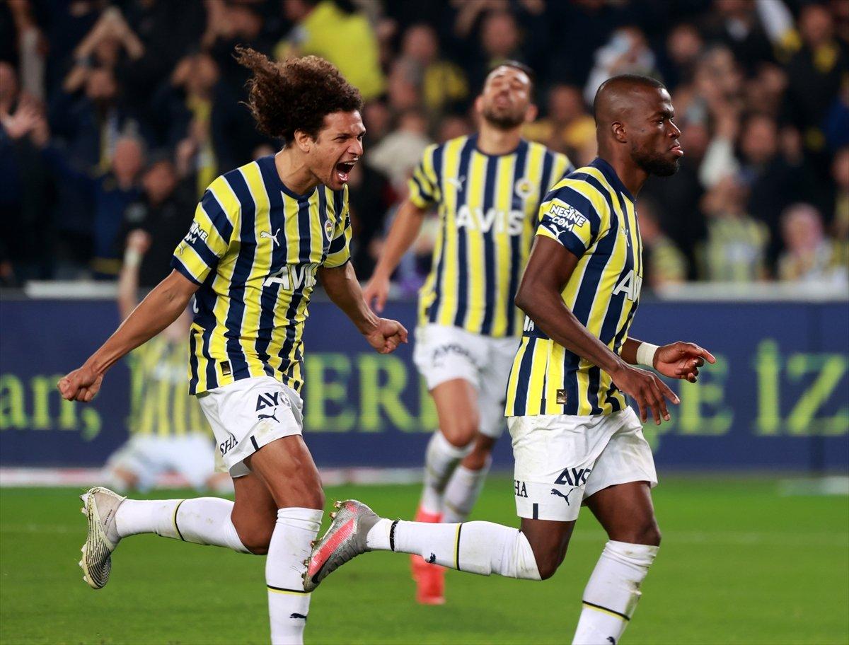 Fenerbahçe, Sivasspor'u tek golle mağlup etti