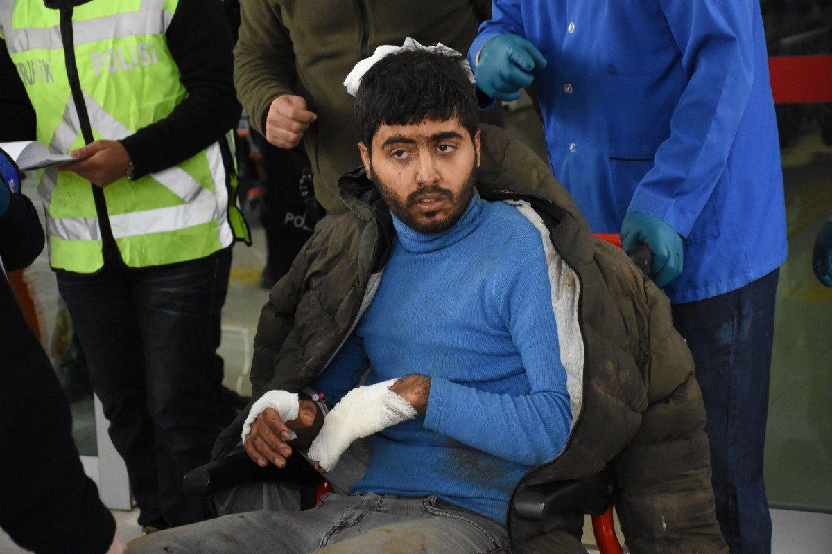 Sivas'ta göçmenleri taşıyan otobüs kaza yaptı: 2 ölü, 30 yaralı