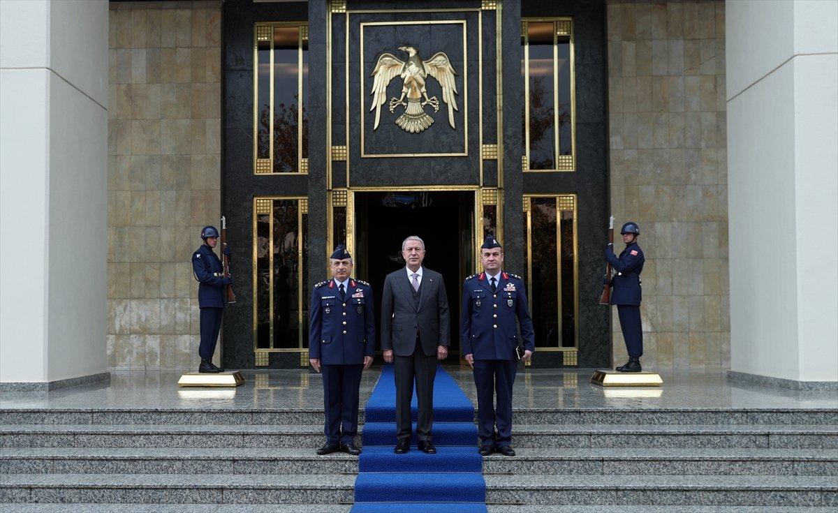 Hulusi Akar: ABD'li askeri heyet Türkiye'de