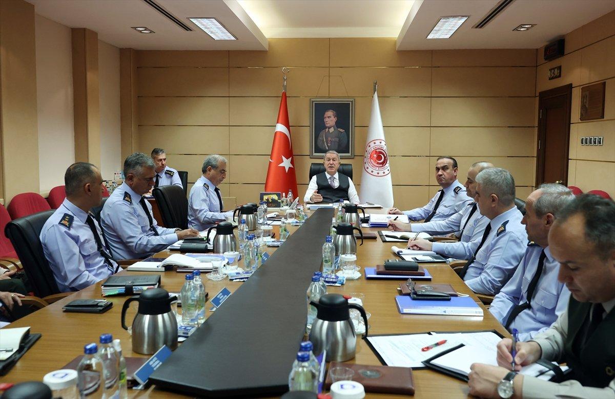 Hulusi Akar: ABD'li askeri heyet Türkiye'de