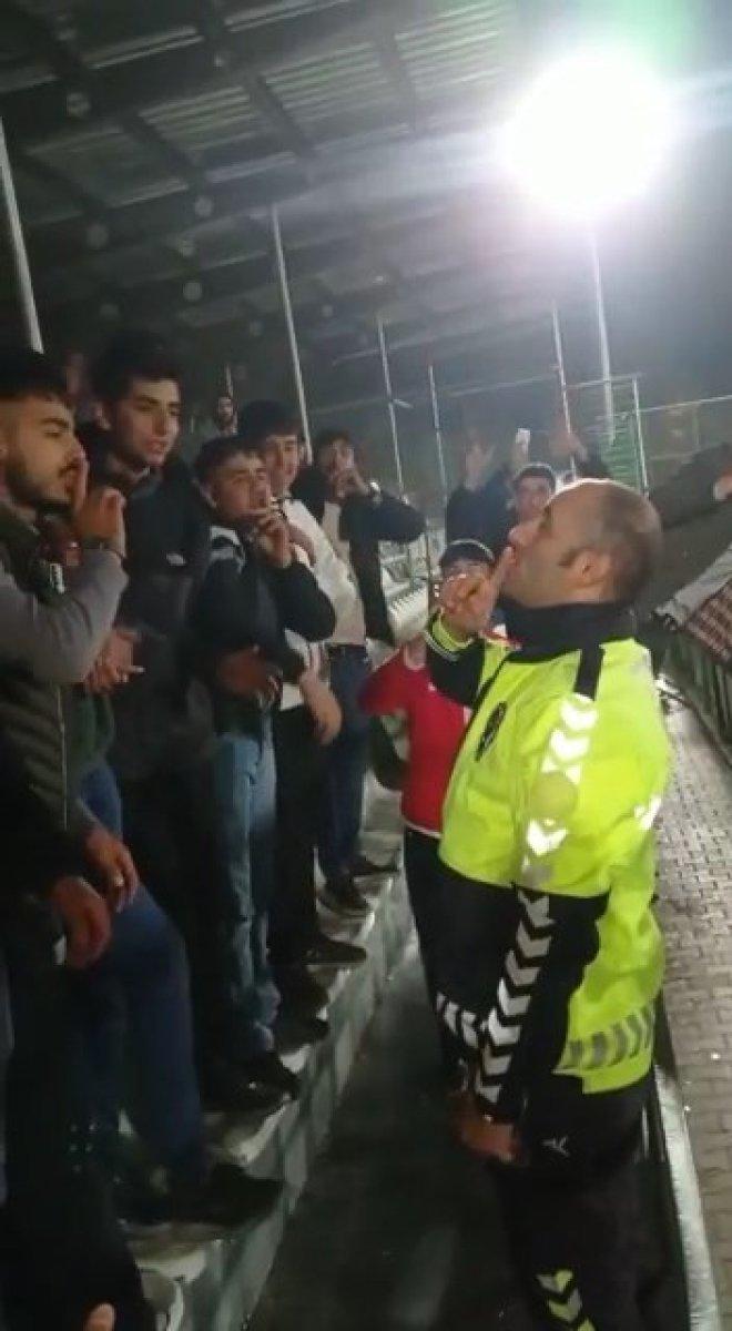 Elazığ'daki maçta taraftar kavgası: Polis amigoluk yaptı