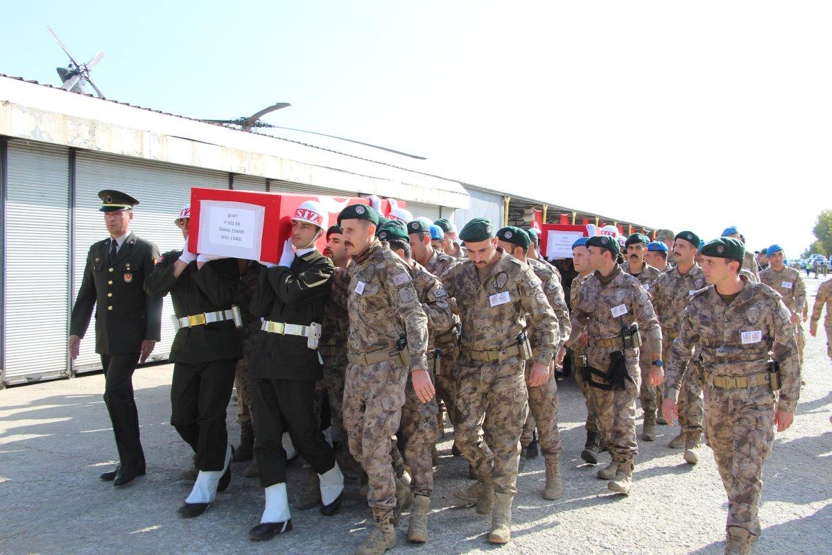 Pençe Kaplan şehitleri son yolculuklarına uğurlandı