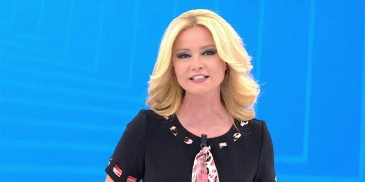 Yasmin Erbil'den Müge Anlı'ya gönderme