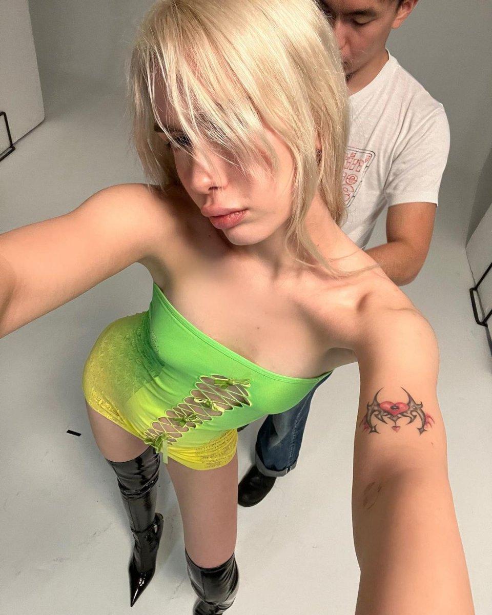 Aleyna Tilki Londra'dan paylaştı