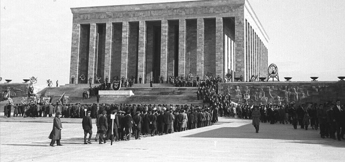 10 KASIM ŞİİRLERİ! En güzel, kısa, anlamlı 10 Kasım Atatürk'ü Anma Günü şiirleri