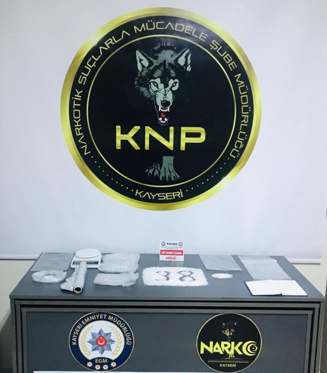 Kayseri polisi torbacılara geçit vermedi: 22 kişi yakalandı