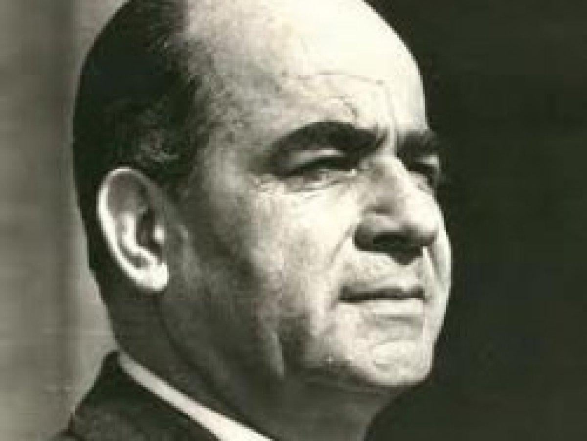 Han Duvarları şiiriyle Anadolu'nun fotoğrafını çeken şair: Faruk Nafiz Çamlıbel