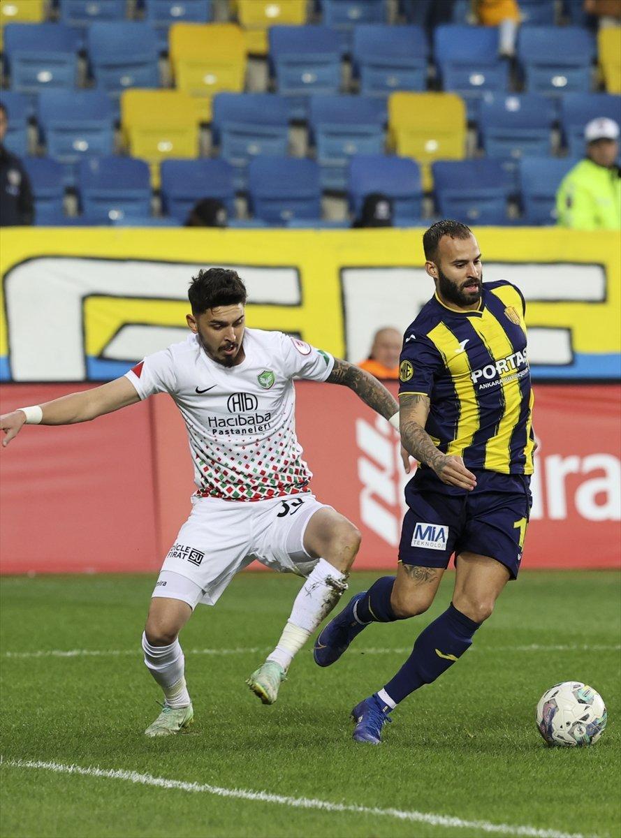 Ankaragücü, Amedspor karşısında farklı kazandı