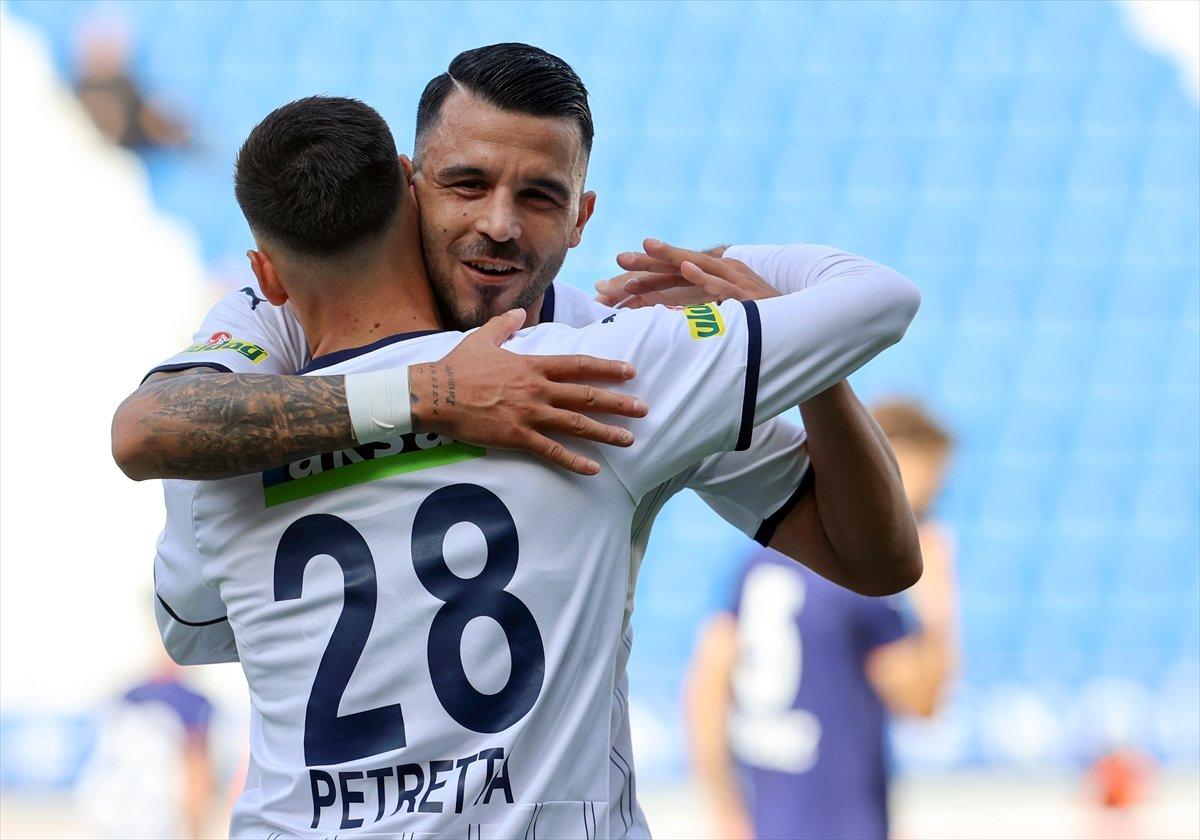 Kasımpaşa, 1461 Trabzon'u farklı mağlup etti