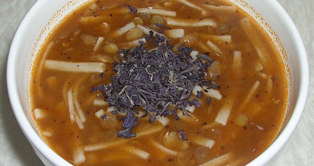 Kesme Çorbası nasıl yapılır, malzemeleri nelerdir? Kesme çorbası tarifi!