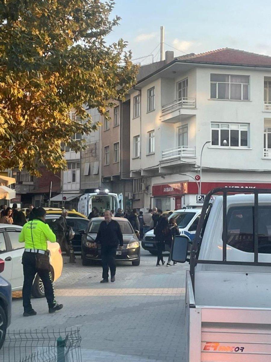 Afyonkarahisar'da polisten kaçan şahıs vurularak etkisiz hale getirildi