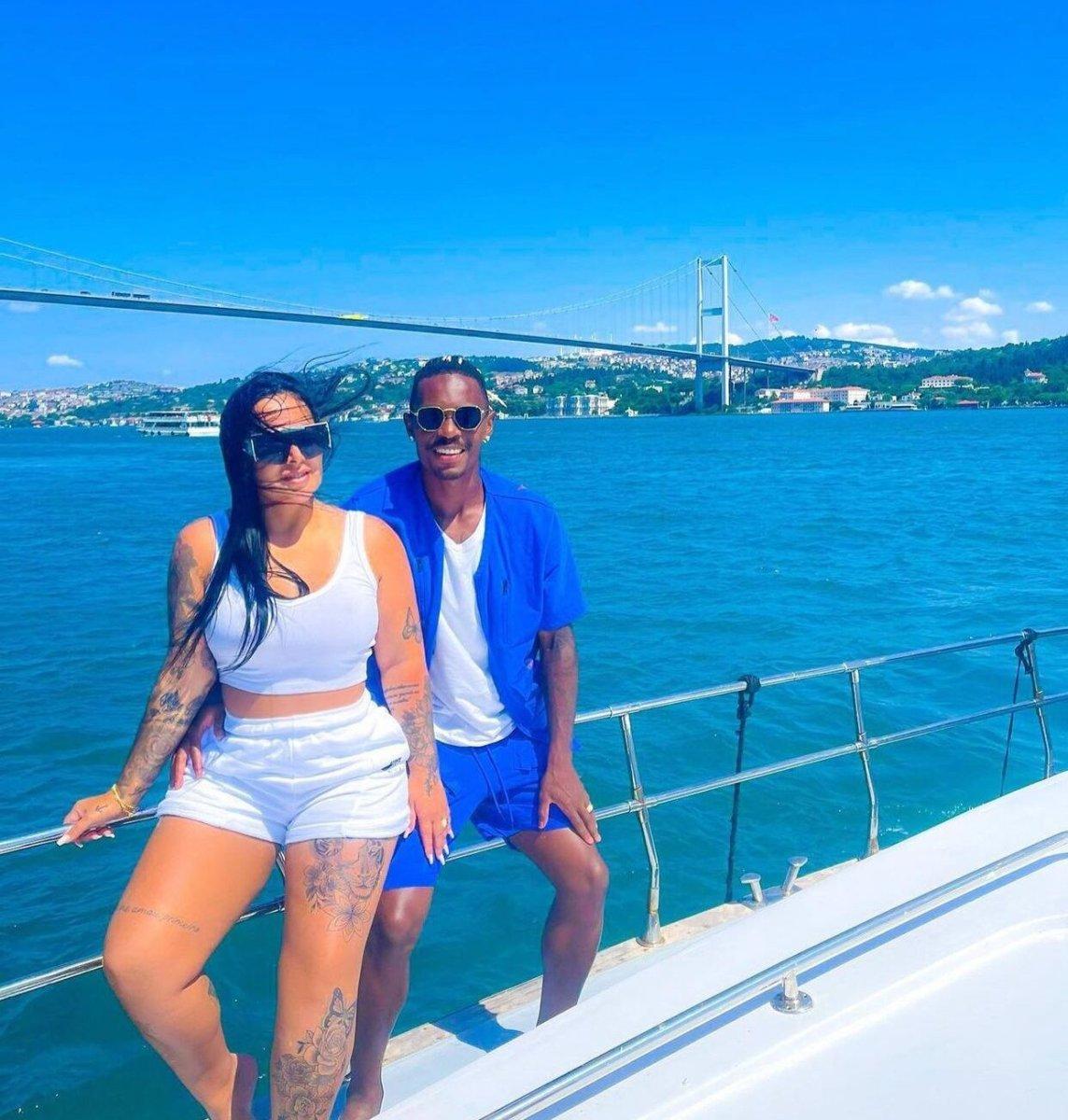 Lincoln Henrique'nin eşinden 10 Kasım paylaşımı