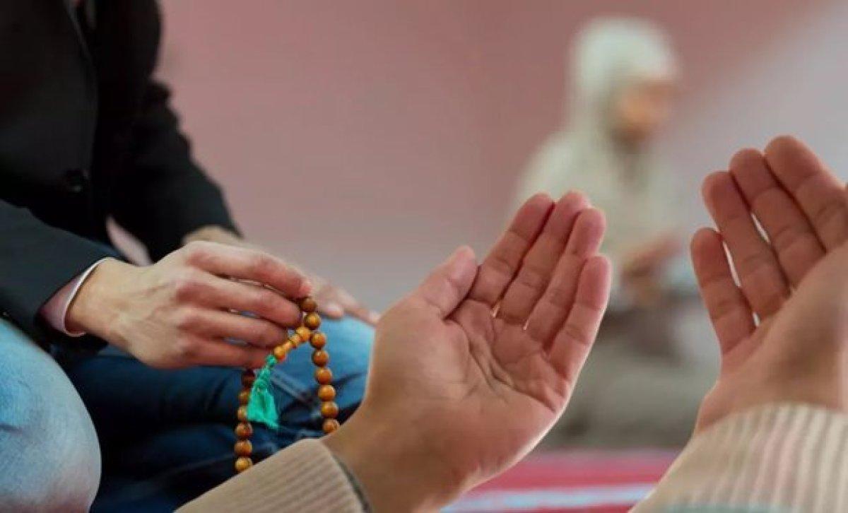 Kunut duaları nasıl ve ne zaman okunur? Kunut duaları anlamı ve faziletleri!