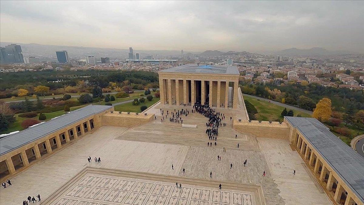 Atatürk'ün ebedi istirahatgahı Anıtkabir FPV drone'la görüntülendi