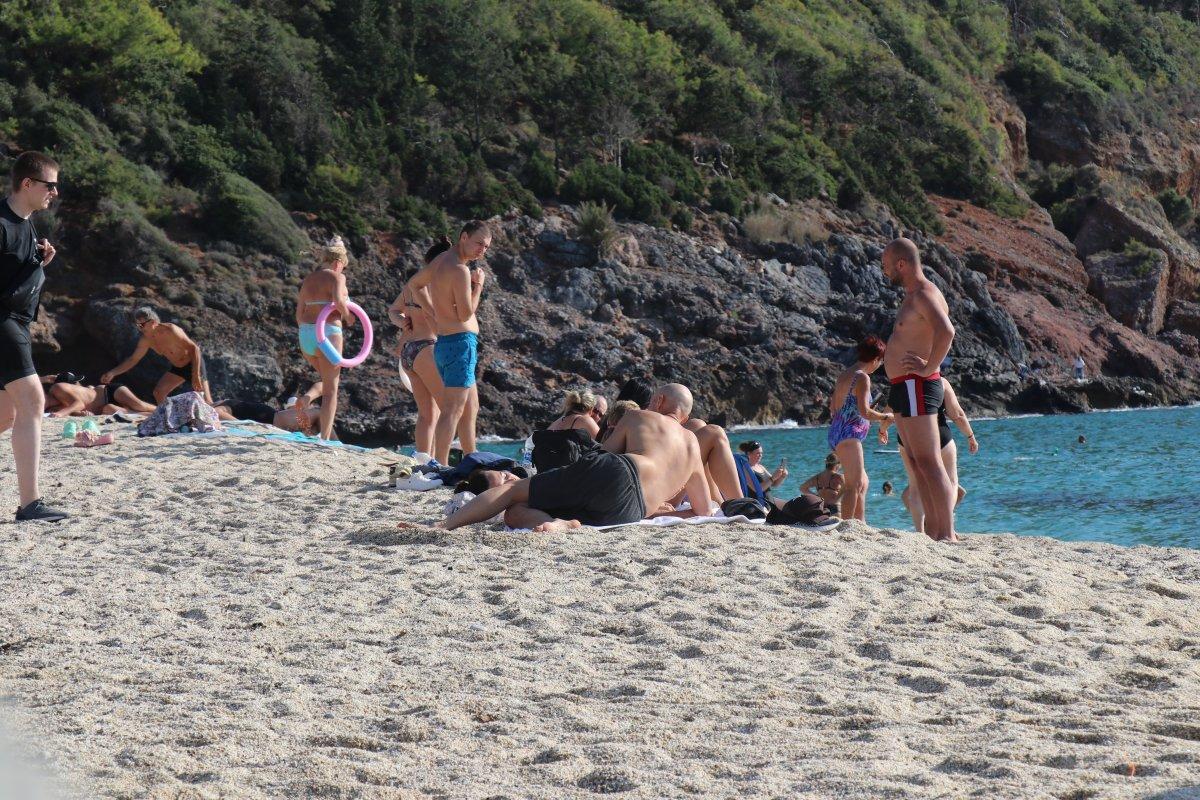 Avrupalılar, enerji krizinin ardından Antalya'ya akın etti