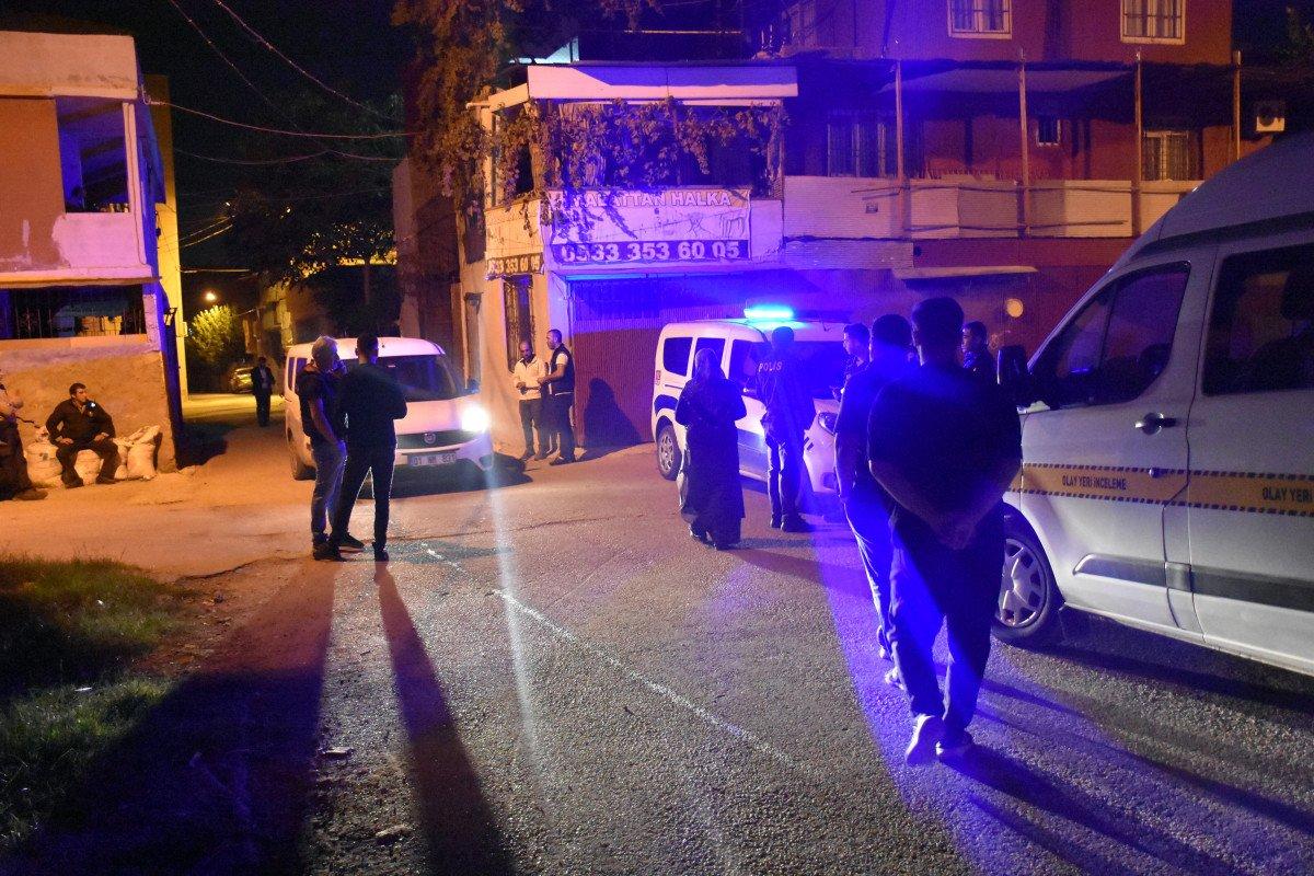 Adana’da sokak ortasında çatışma