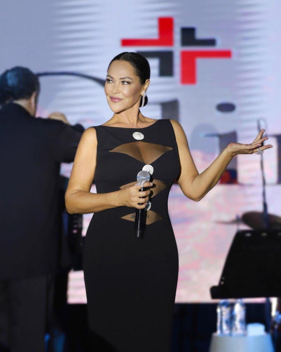 Hülya Avşar: Yalama oldum