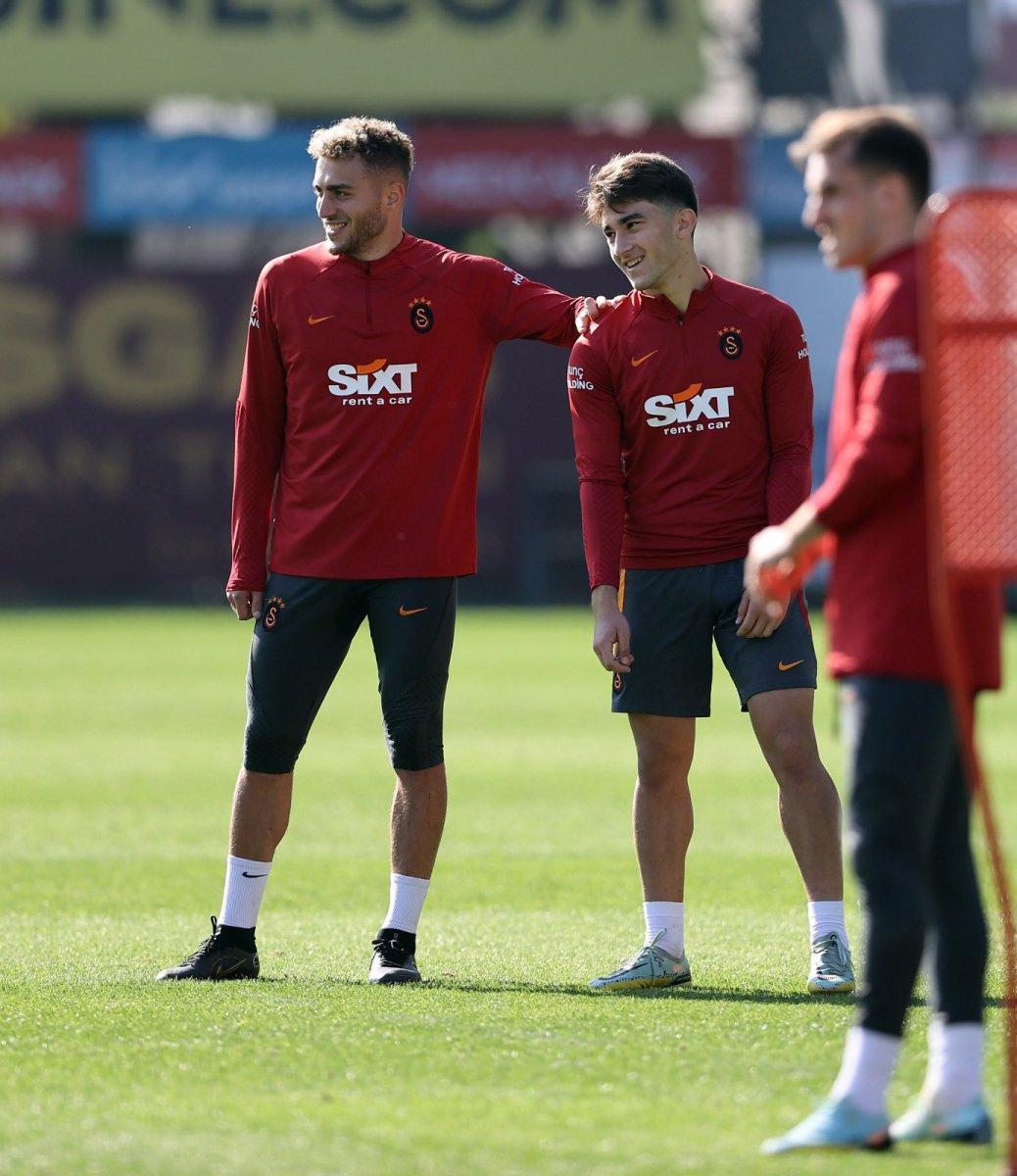 Torreira, Galatasaray'ı FIFA'ya şikayet eden menajerini kovdu