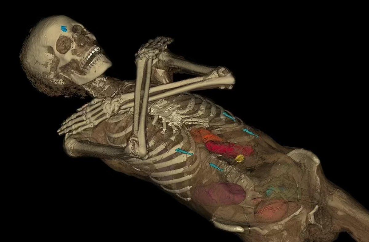 Dünyanın ilk hamile antik Mısır mumyasının yüzü yeniden canlandırıldı