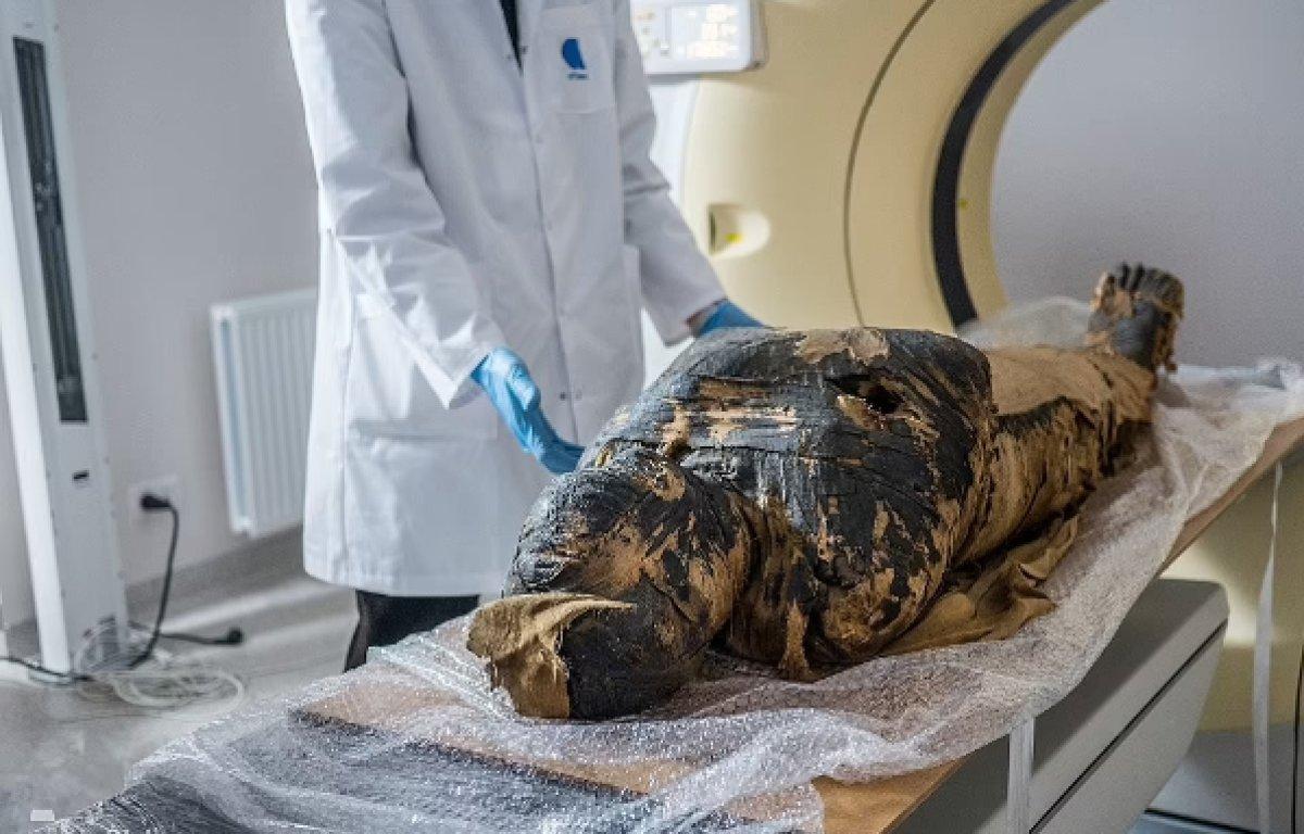 Dünyanın ilk hamile antik Mısır mumyasının yüzü yeniden canlandırıldı