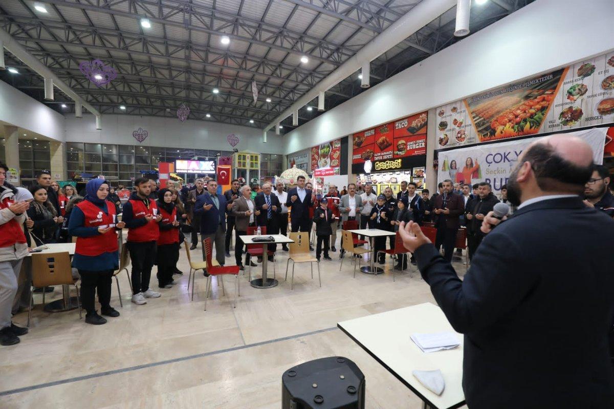 Çankırı'da tatbikat anında sandalyenin altında korundu