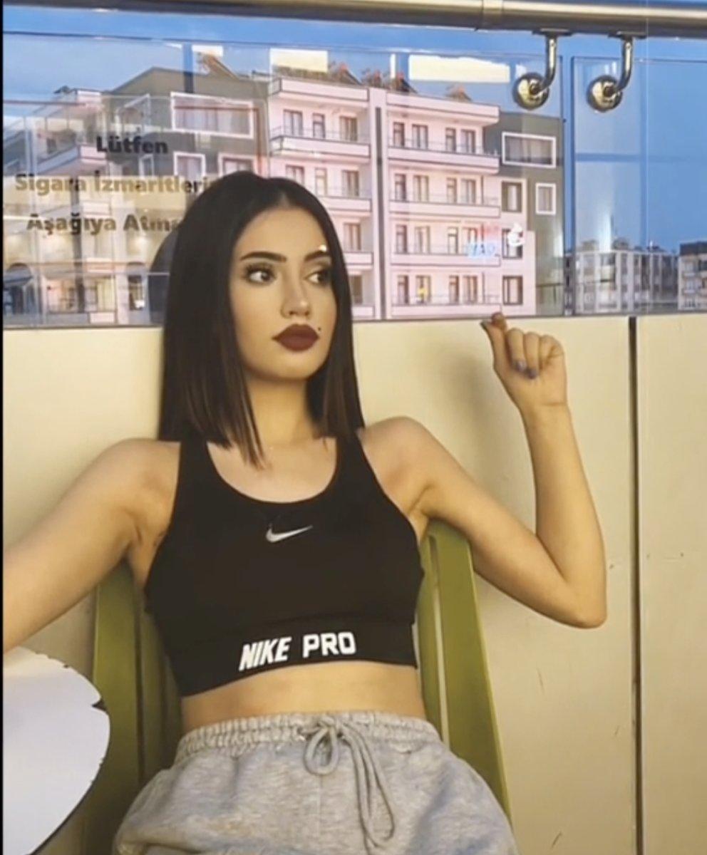 Diyarbakır'da kafede, eski sevgilisini 9 kurşunla öldürdü