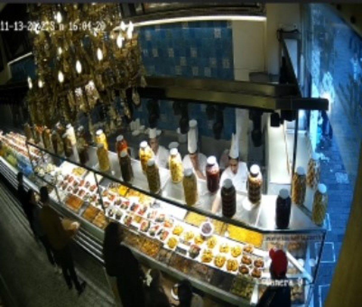 Taksim'deki patlama bir iş yerinin kamerasına yansıdı