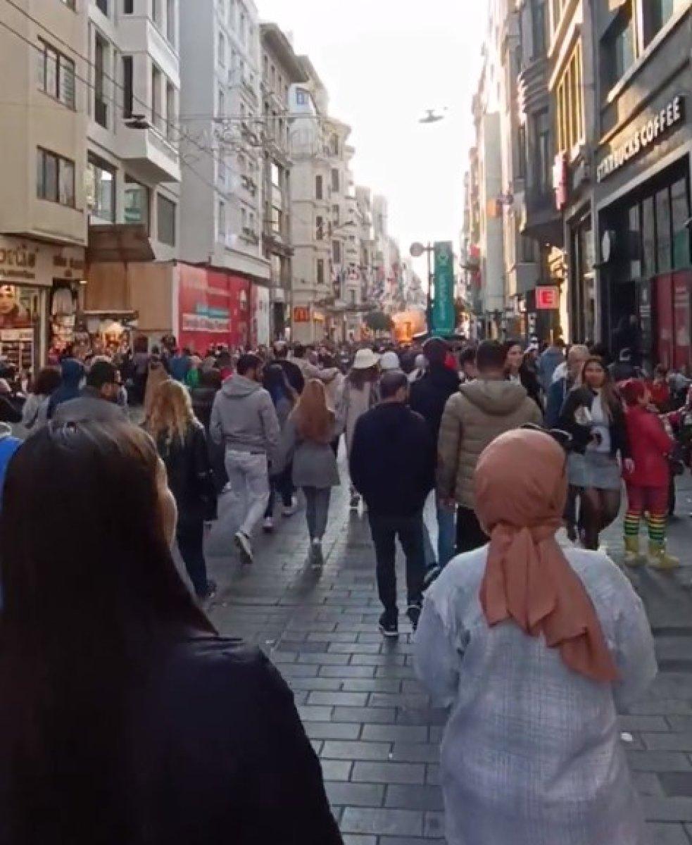 Taksim'deki patlama anı kameraya yansıdı