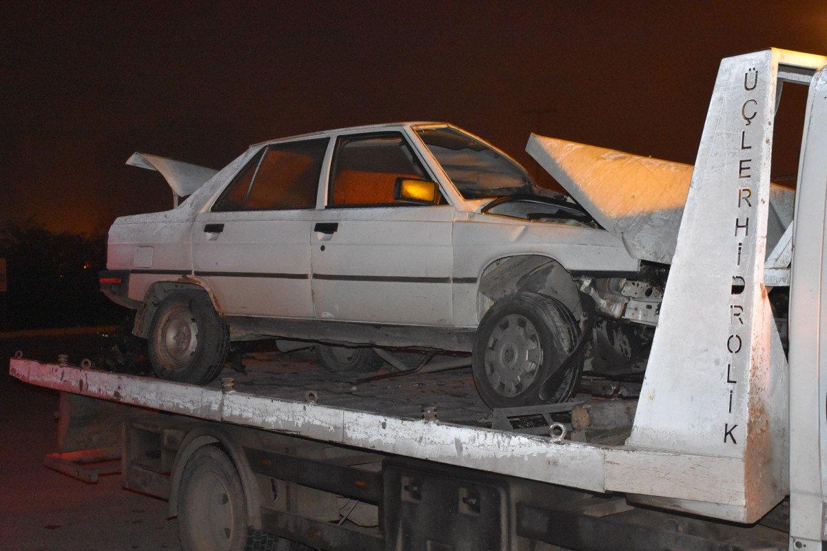 Sivas’ta, yolcu otobüsü ile otomobil çarpıştı: 1 ölü