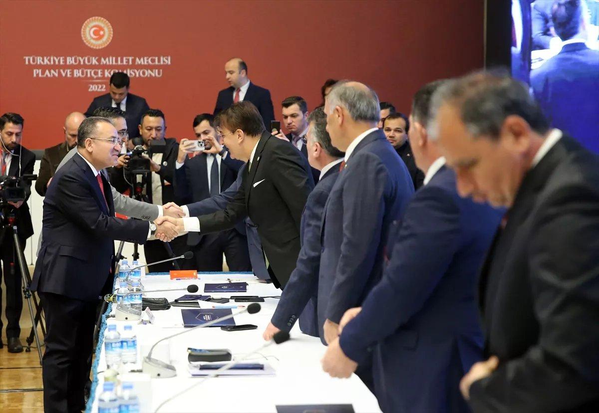 Bakan Bozdağ: Ben FETÖ’yü yargıdan silen adamım