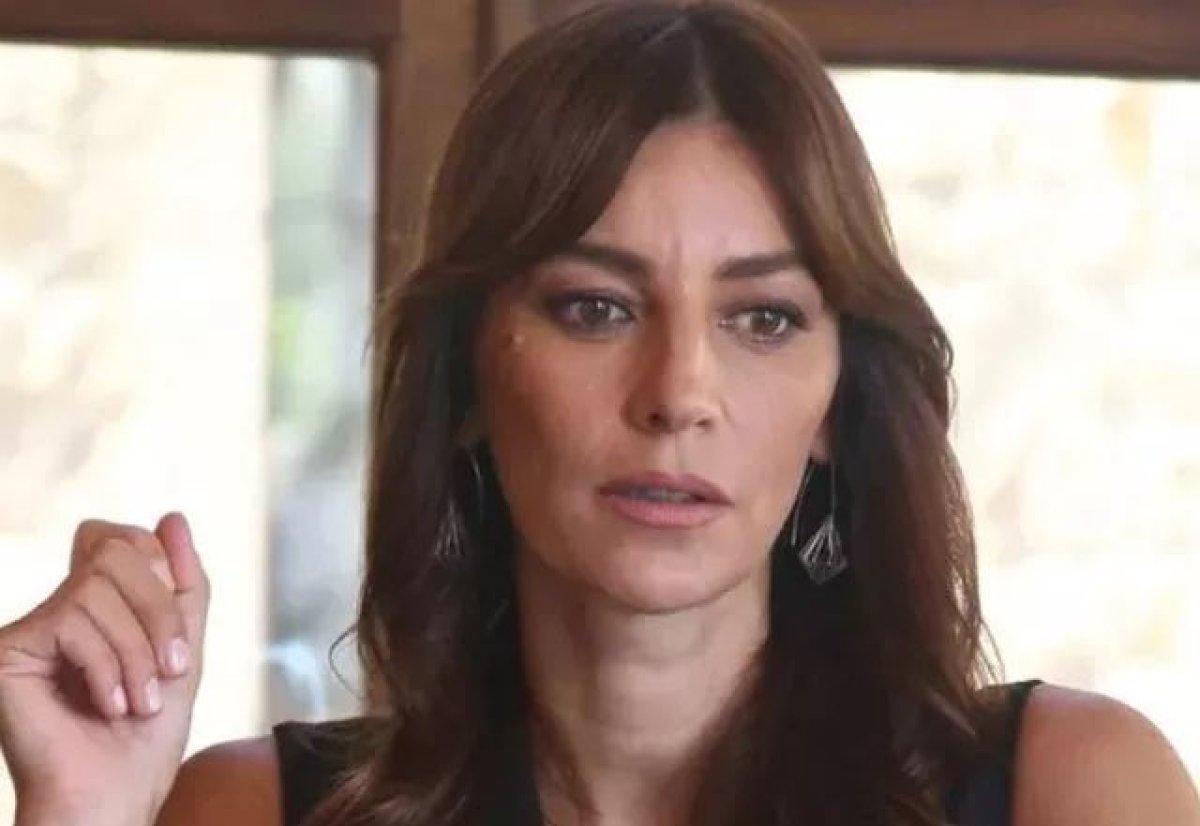 Cem Yılmaz ile Seda Akman görüntülendi