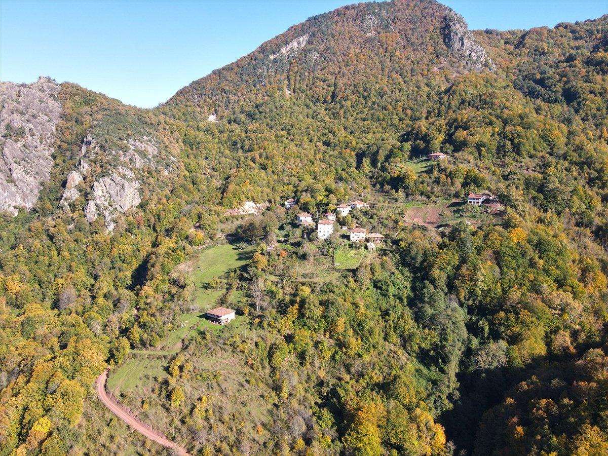 Kastamonu'daki Loç Vadisi'nde sonbahar şöleni