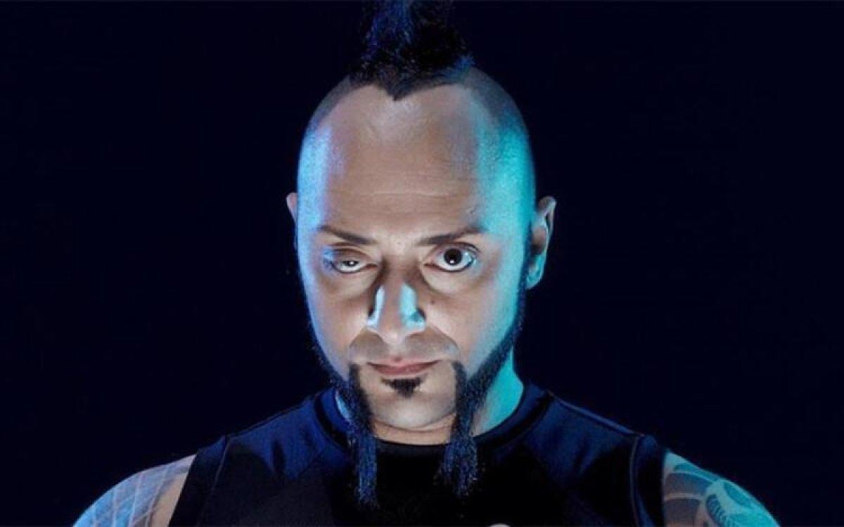 Hayko Cepkin, eski fotoğrafını yayınladı