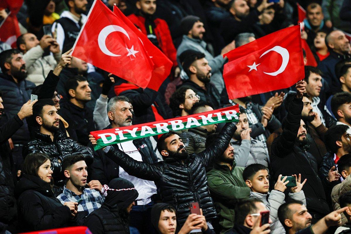 Diyarbakır'da ilk Milli maç heyecanı