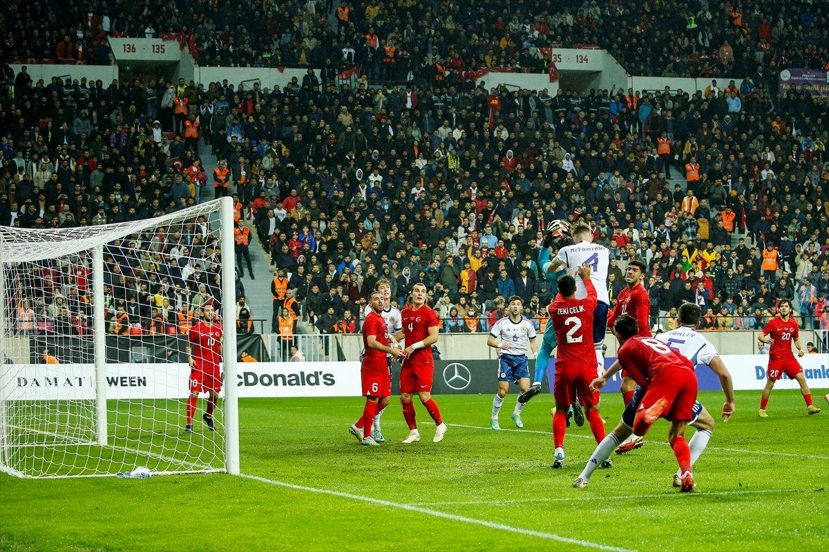 Uğurcan Çakır: EURO 2024'te oynamayı hepimiz istiyoruz