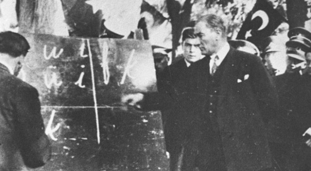 Öğretmenler Günü ne zaman? 24 Kasım resmi tatil mi, okul var mı?