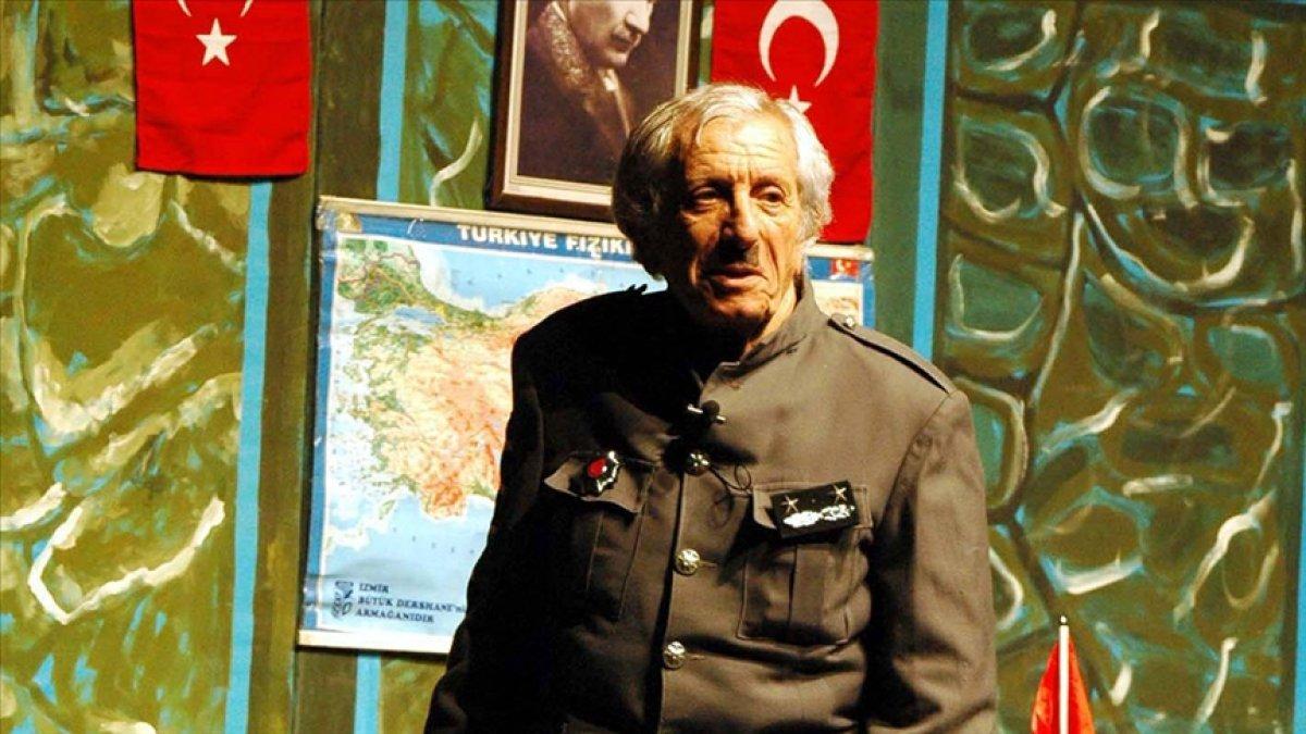 Komedi ve güldürünün ustası Nejat Uygur'un ölüm yıl dönümü