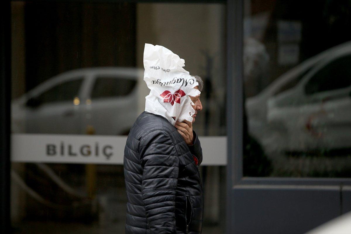 Trakya'da sağanak yağış hayatı olumsuz etkiledi