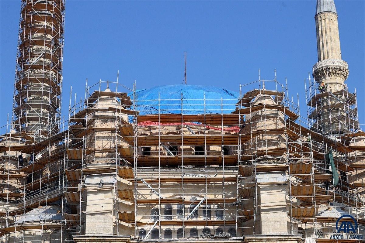 Selimiye Camisi'nde restorasyon sürüyor