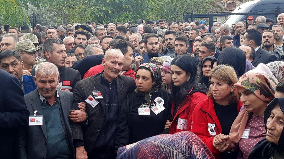 Şehit Sinan İnak, memleketinde toprağa verildi