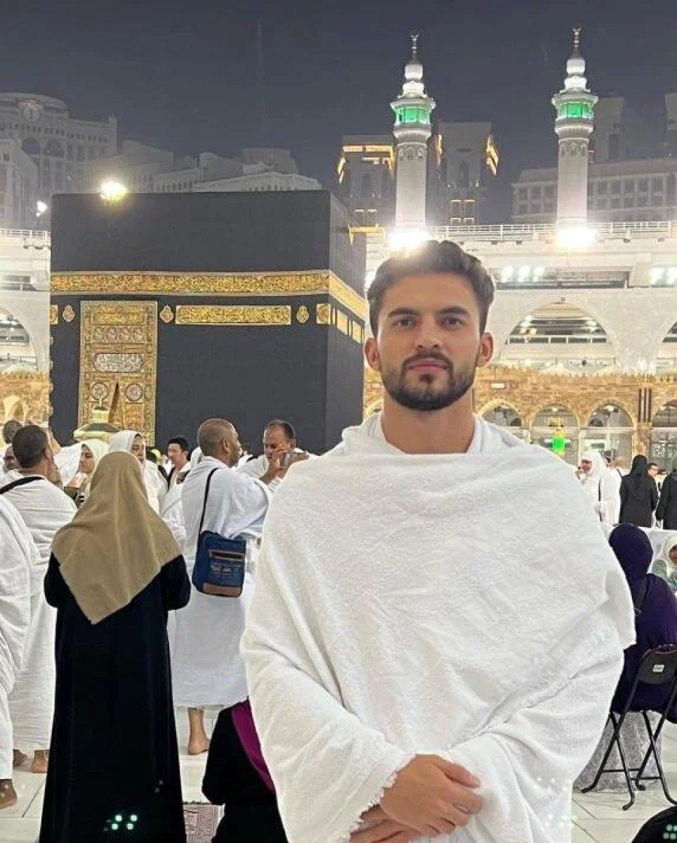 Dünya Kupası'na gidemeyen futbolcular tatilde