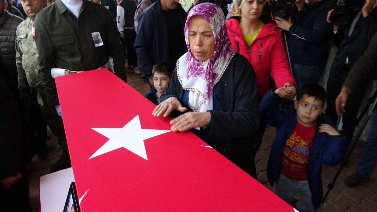 Şehit Sinan İnak, memleketinde toprağa verildi